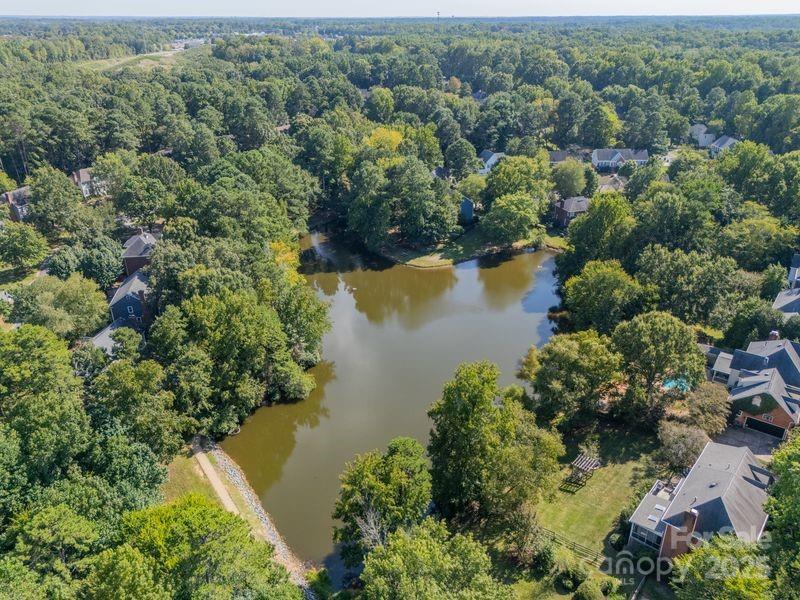 2424 Honey Creek Lane