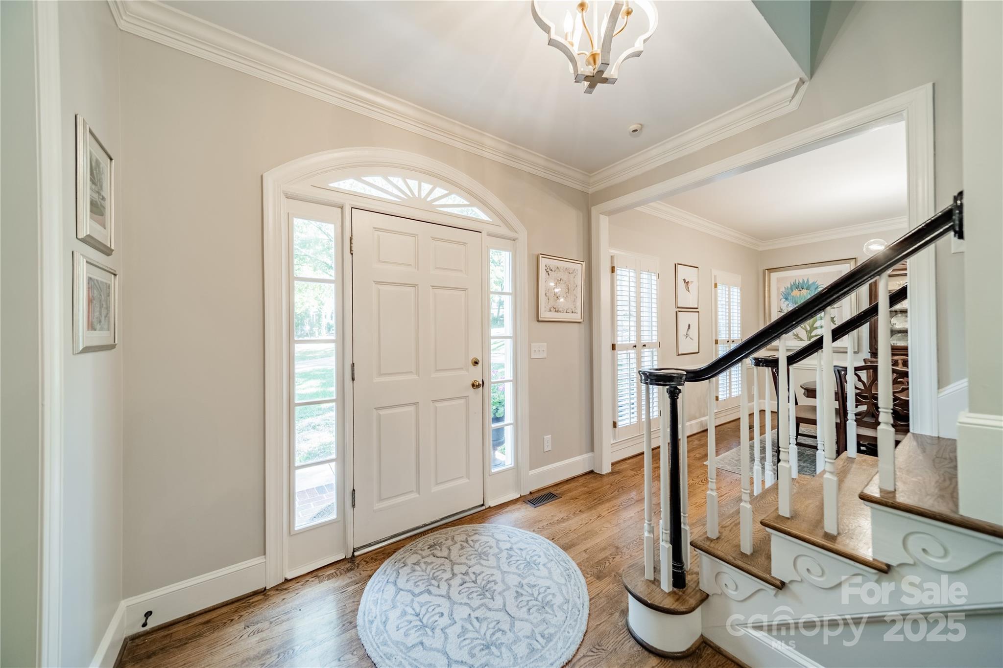 2424 Honey Creek Lane