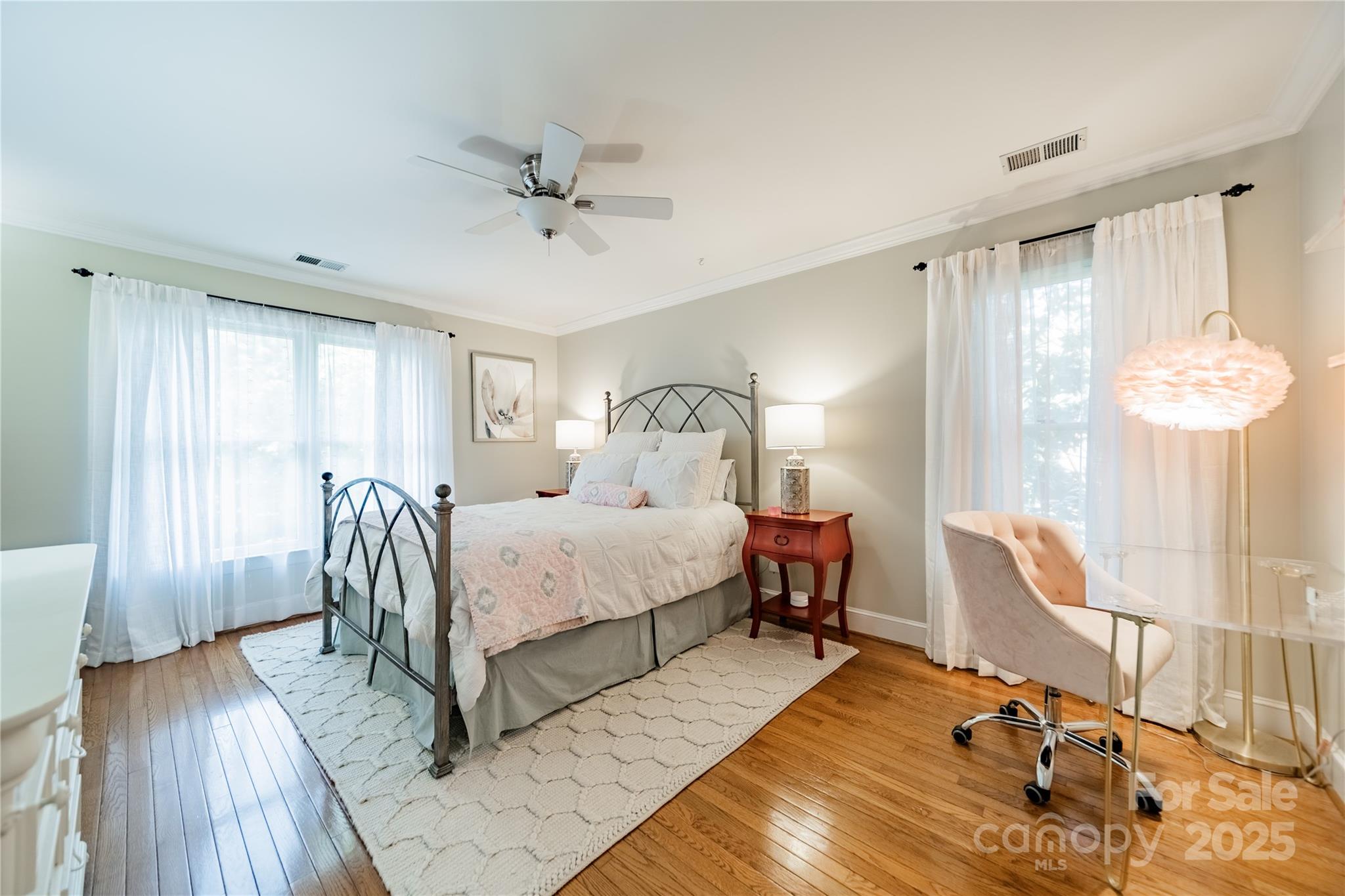 2424 Honey Creek Lane