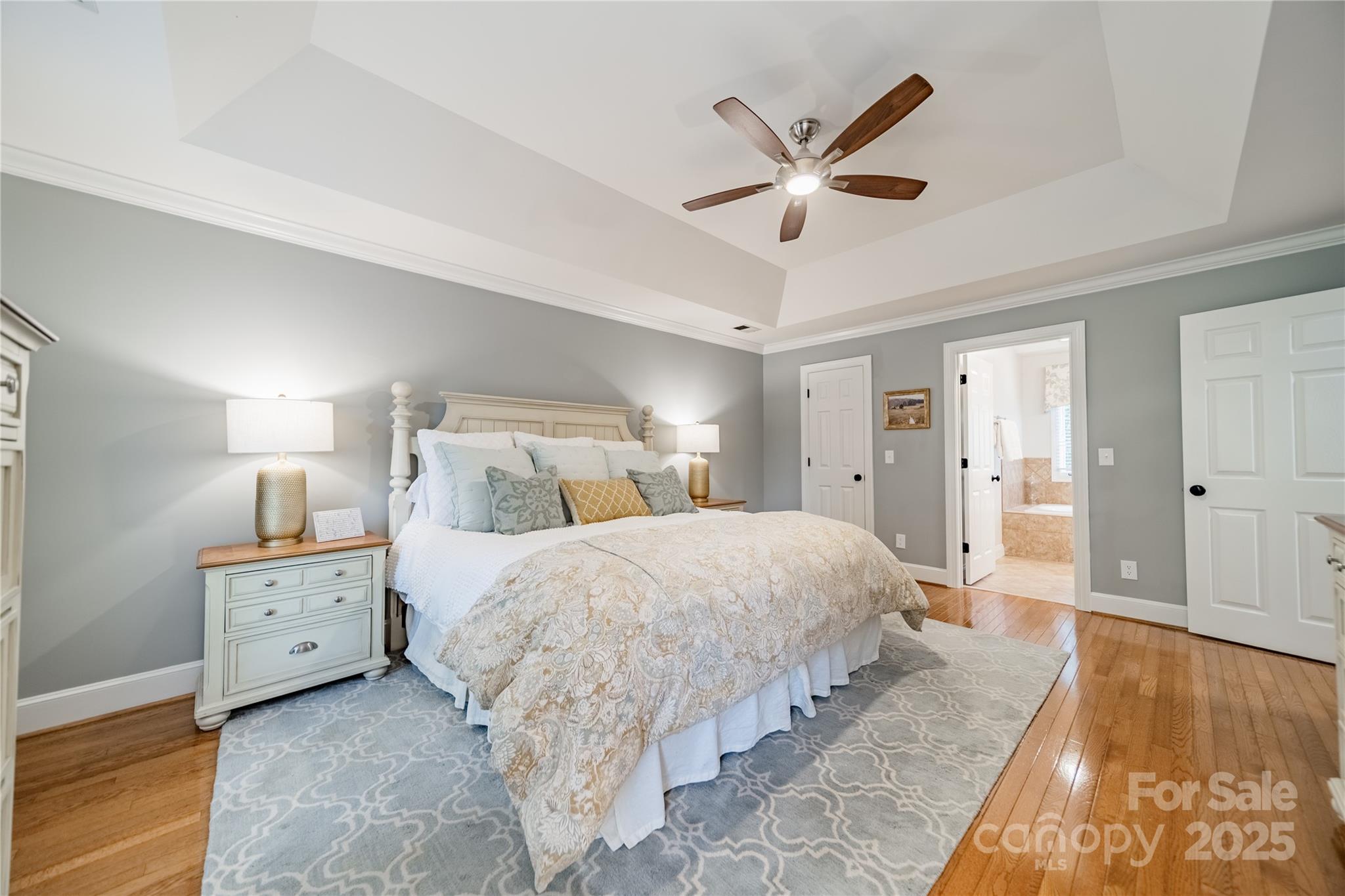 2424 Honey Creek Lane