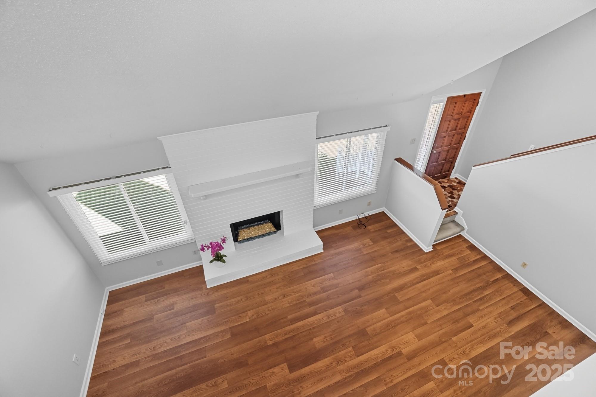 1136 Cameo Court