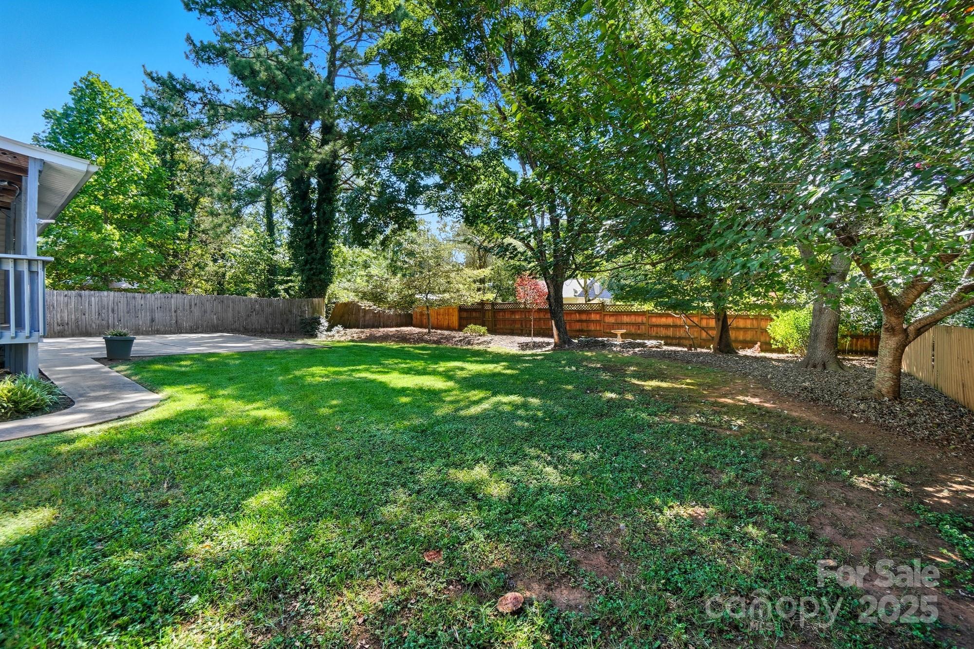 1136 Cameo Court
