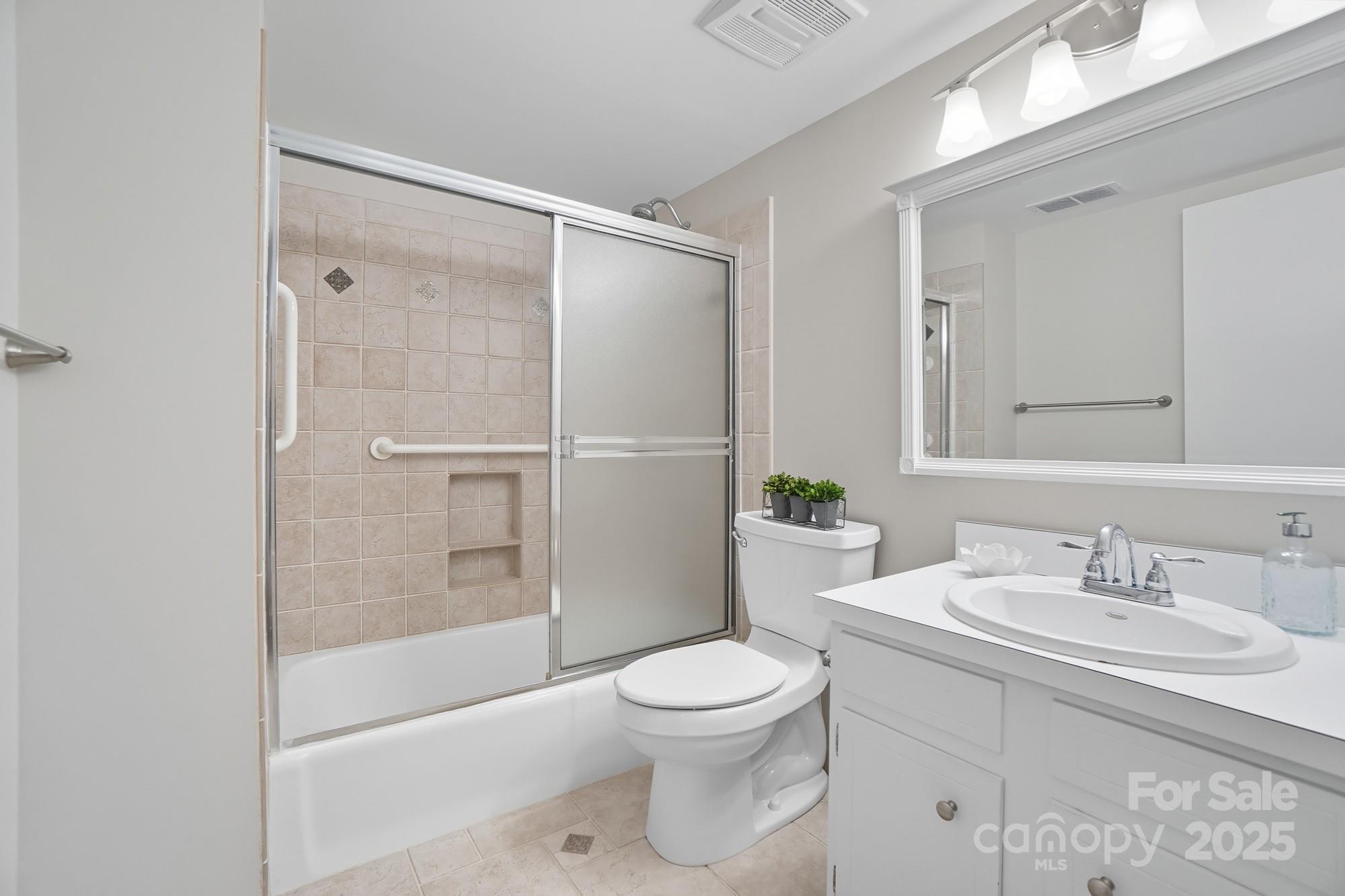 1136 Cameo Court