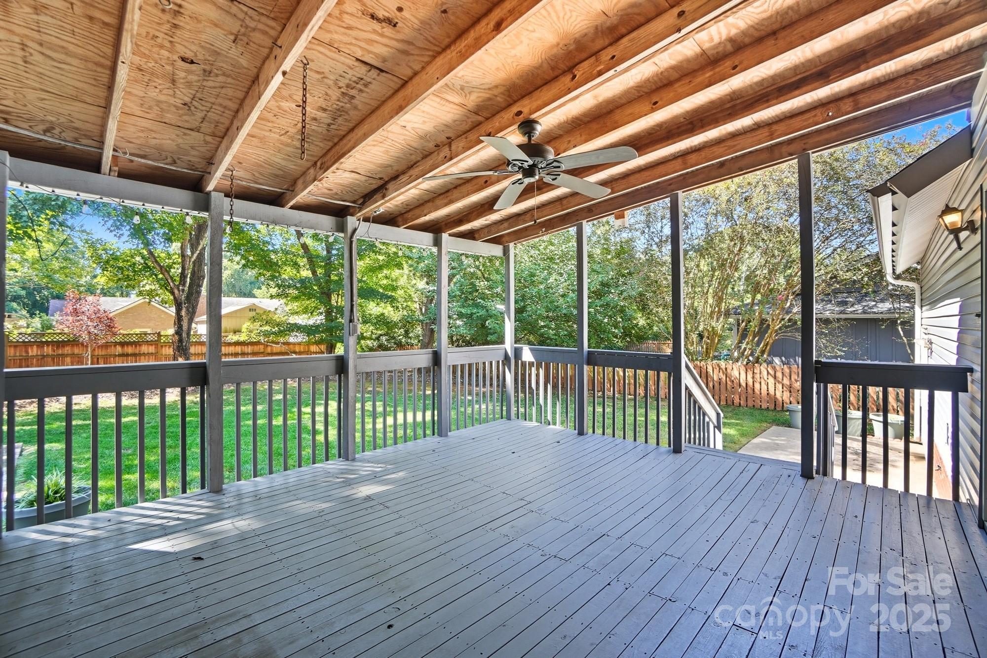 1136 Cameo Court