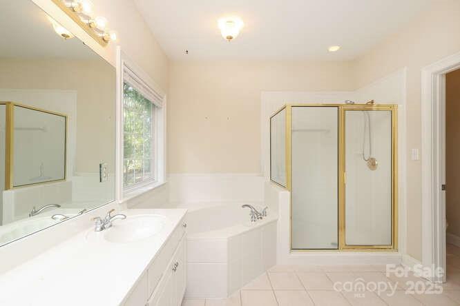 2587 Penngate Drive