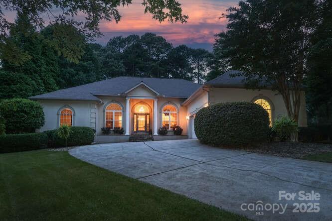 2587 Penngate Drive