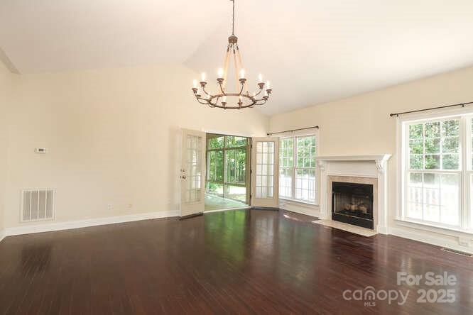 2587 Penngate Drive