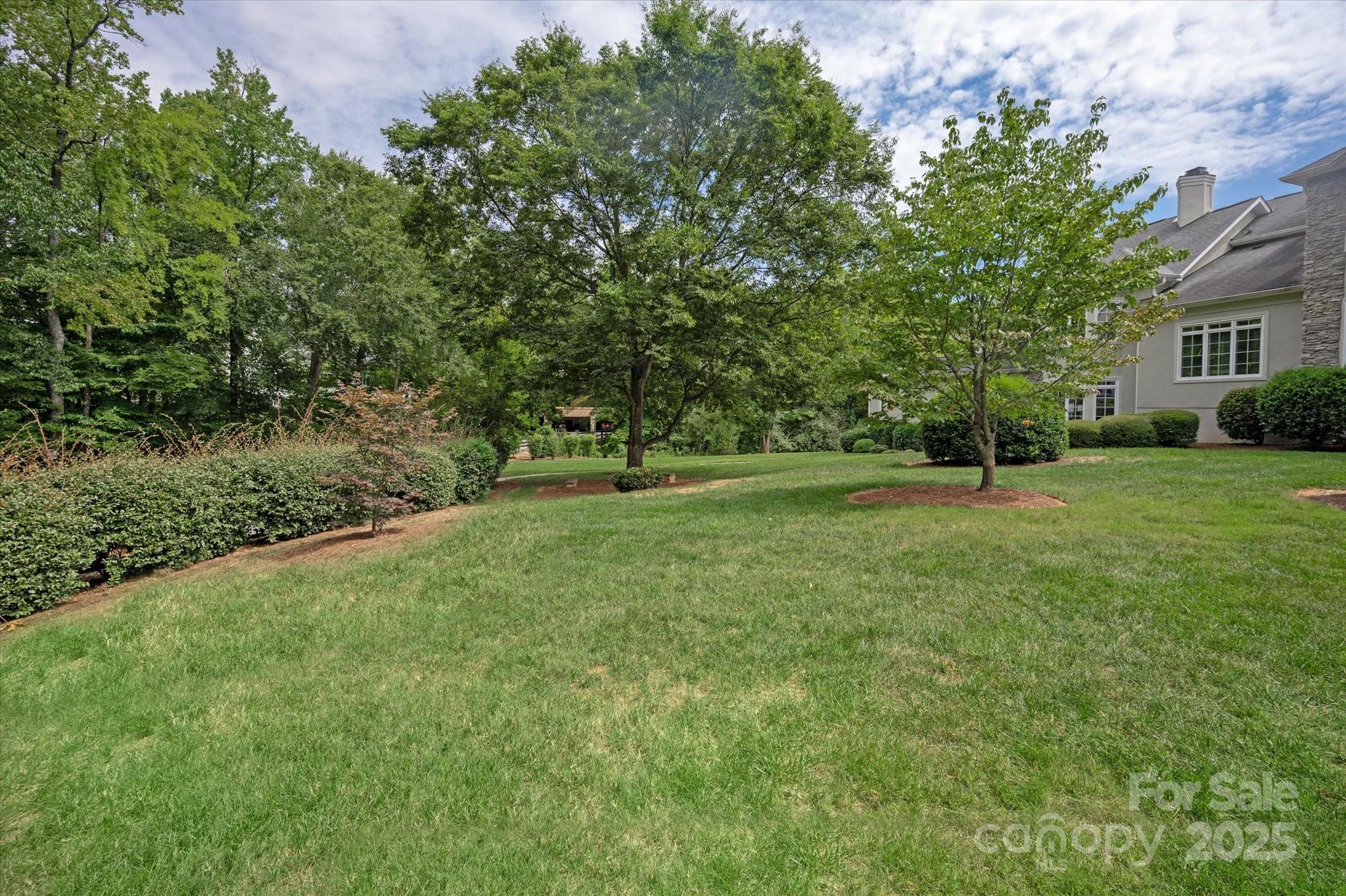 6016 Knight Crest Court