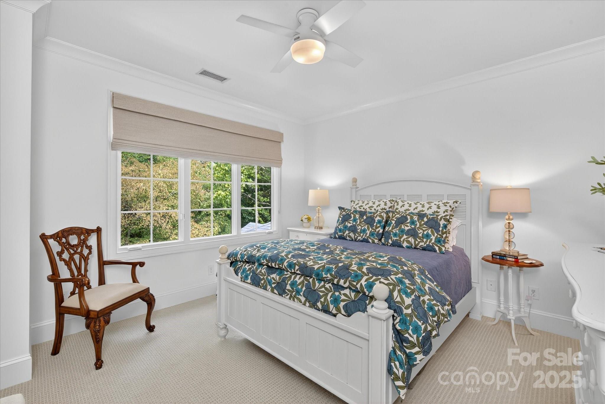 6016 Knight Crest Court