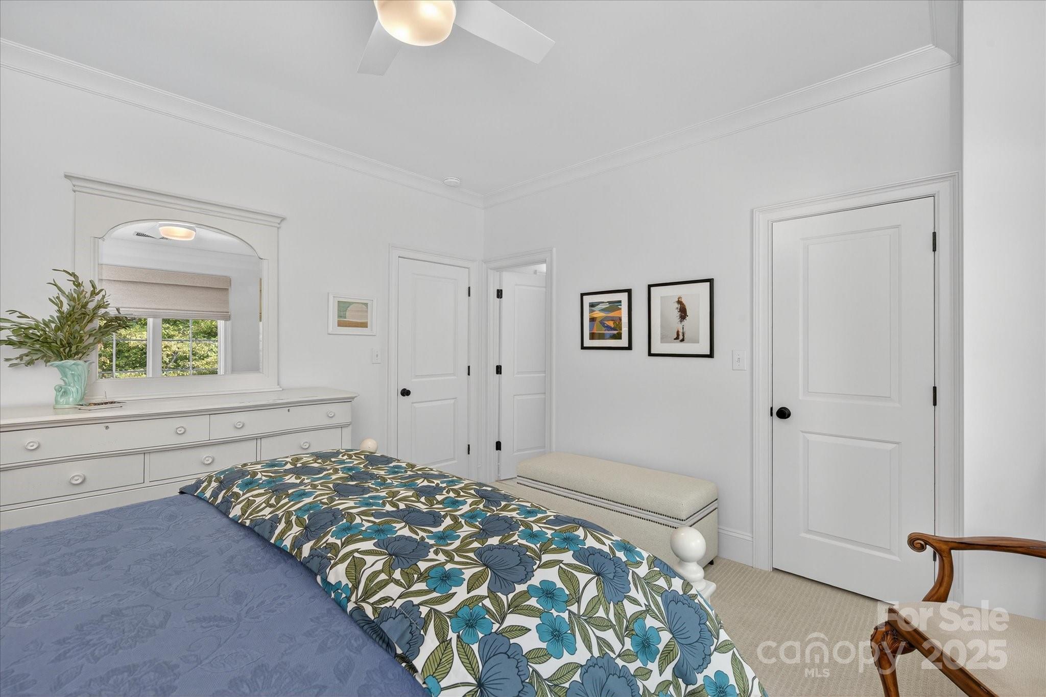 6016 Knight Crest Court