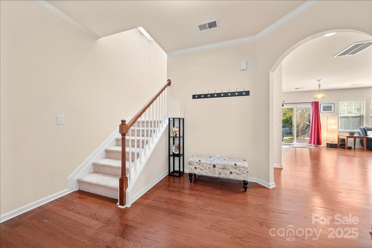 13623 Sunrise View Drive