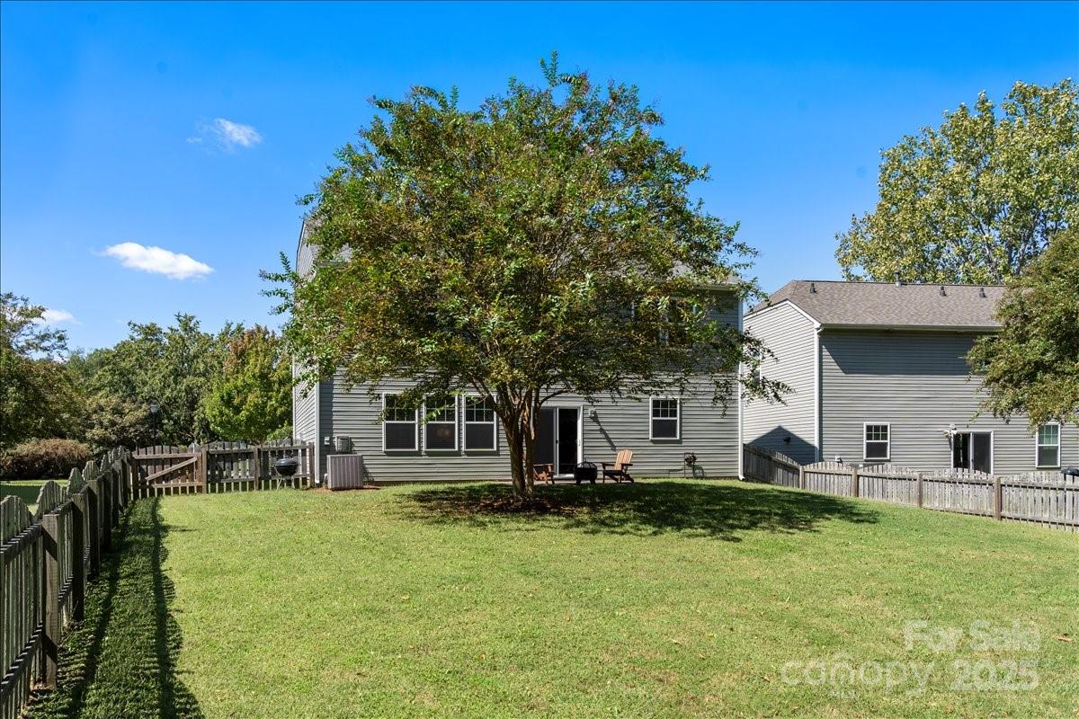 13623 Sunrise View Drive