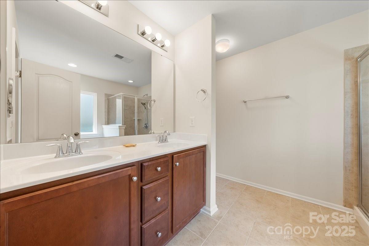 13623 Sunrise View Drive