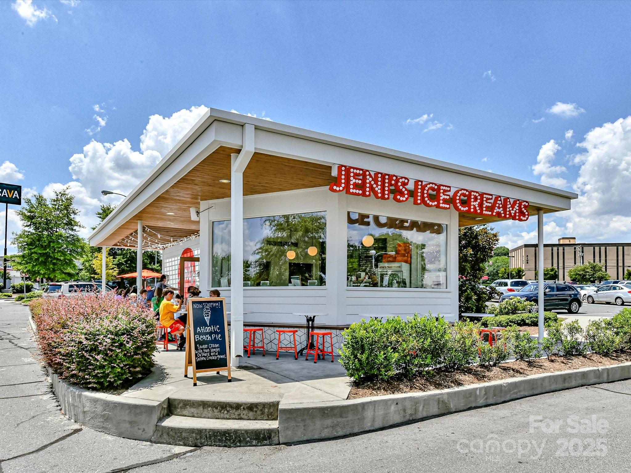 3813 Selwyn Farms Lane