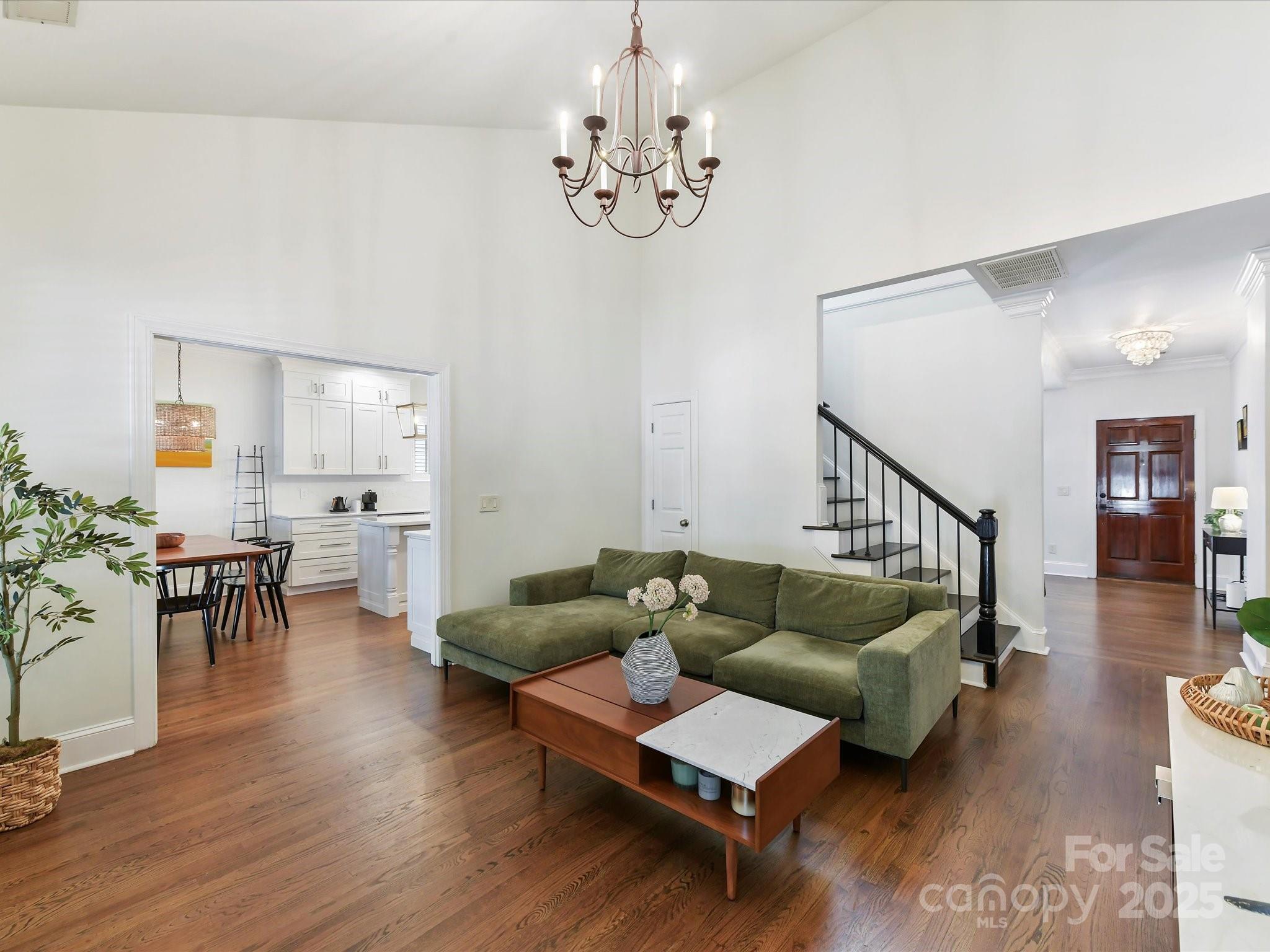 3813 Selwyn Farms Lane