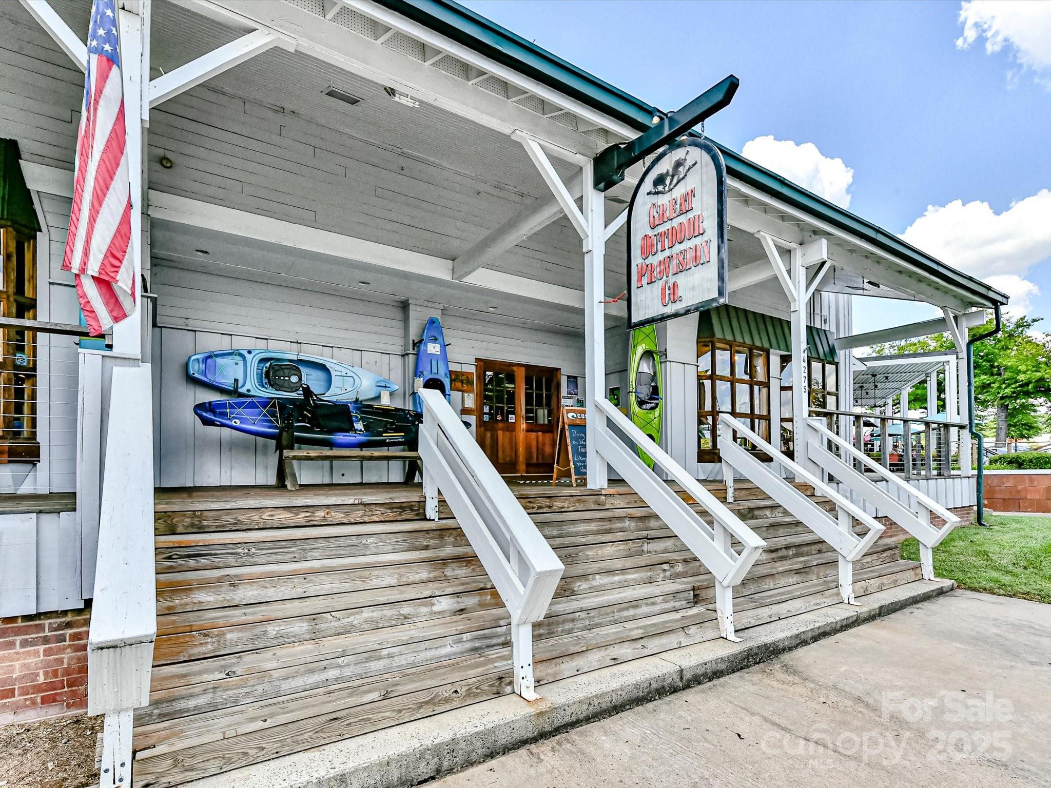 3813 Selwyn Farms Lane