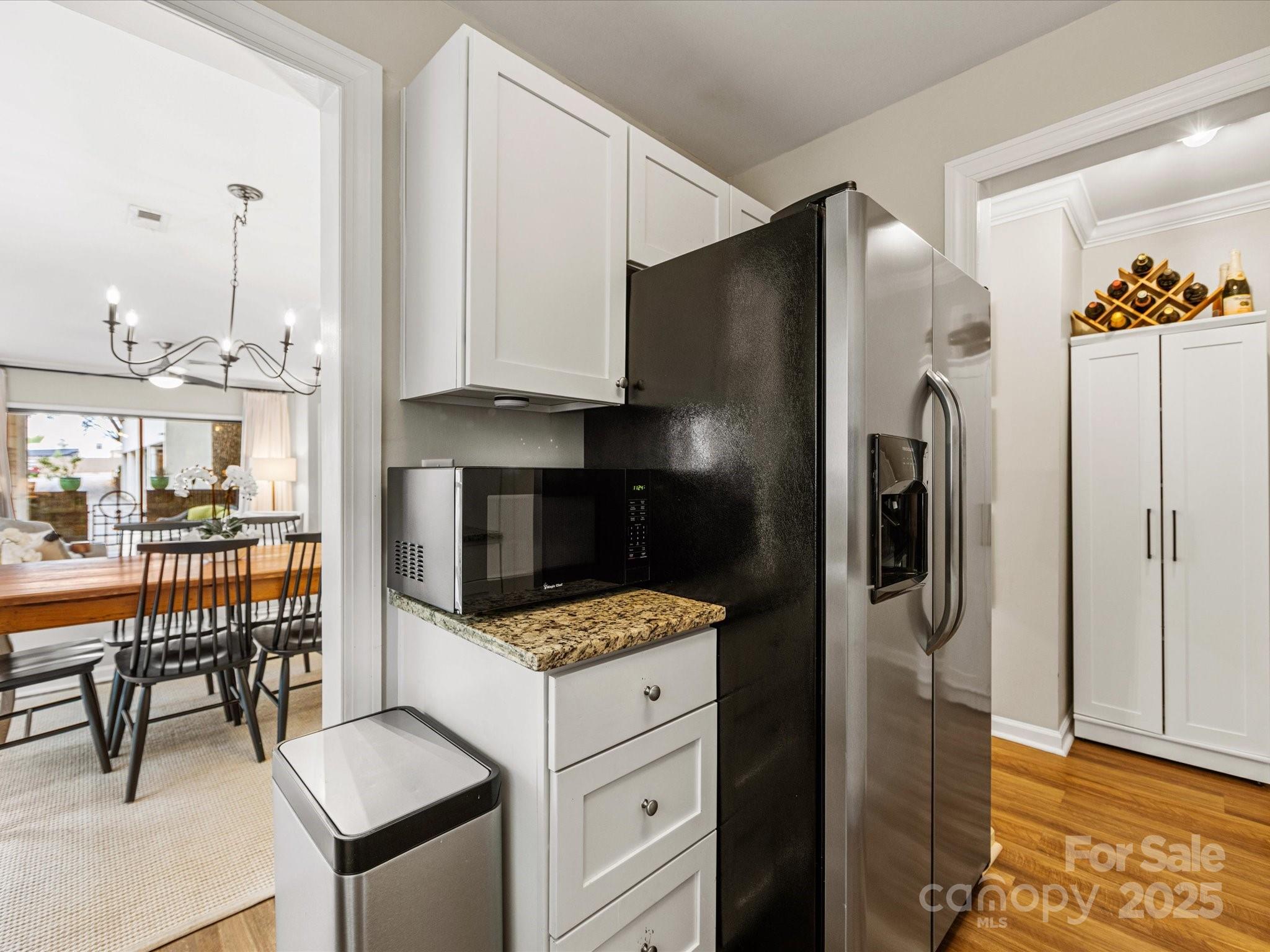 2715 Selwyn Avenue Unit: 31