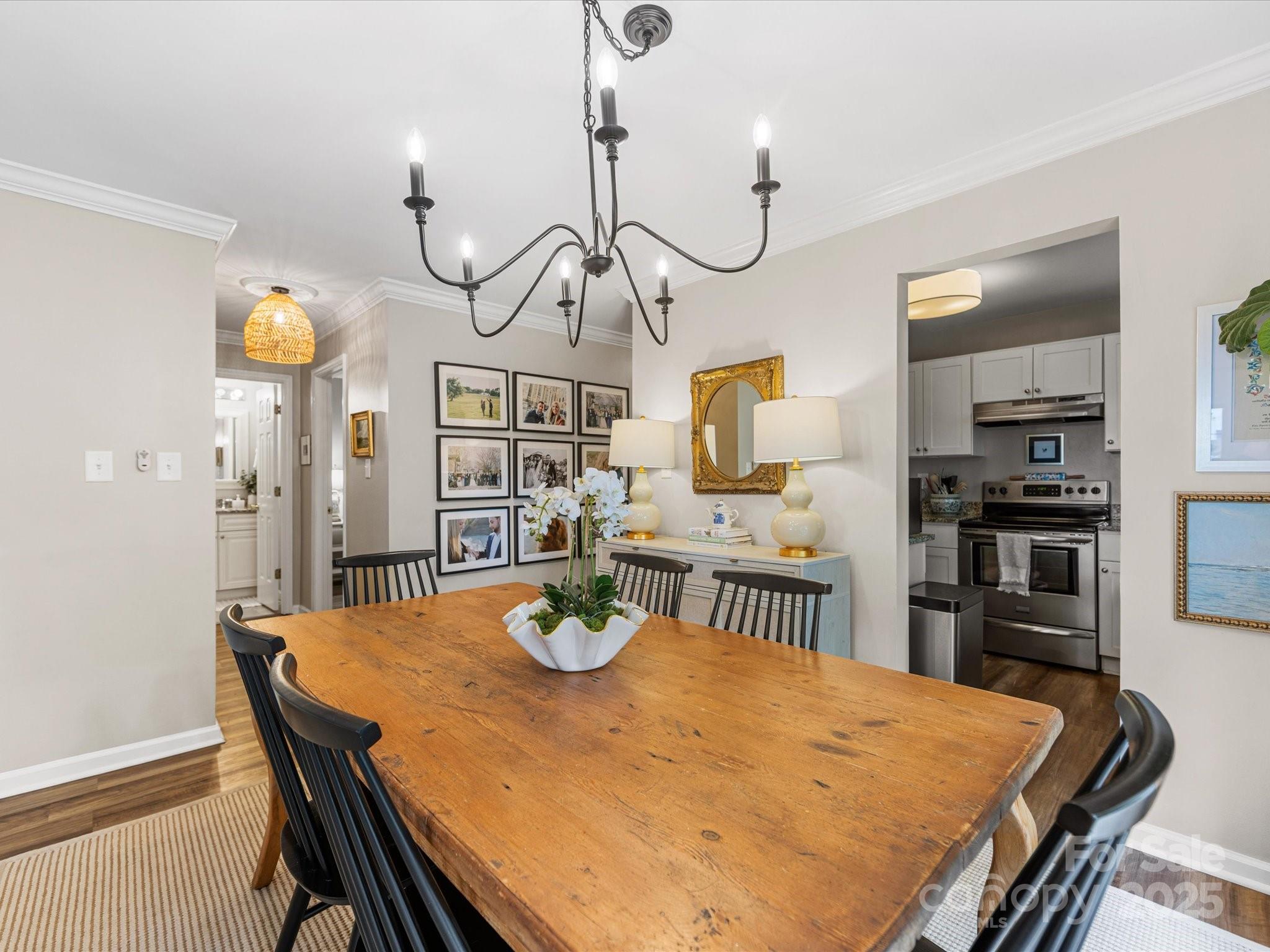2715 Selwyn Avenue Unit: 31