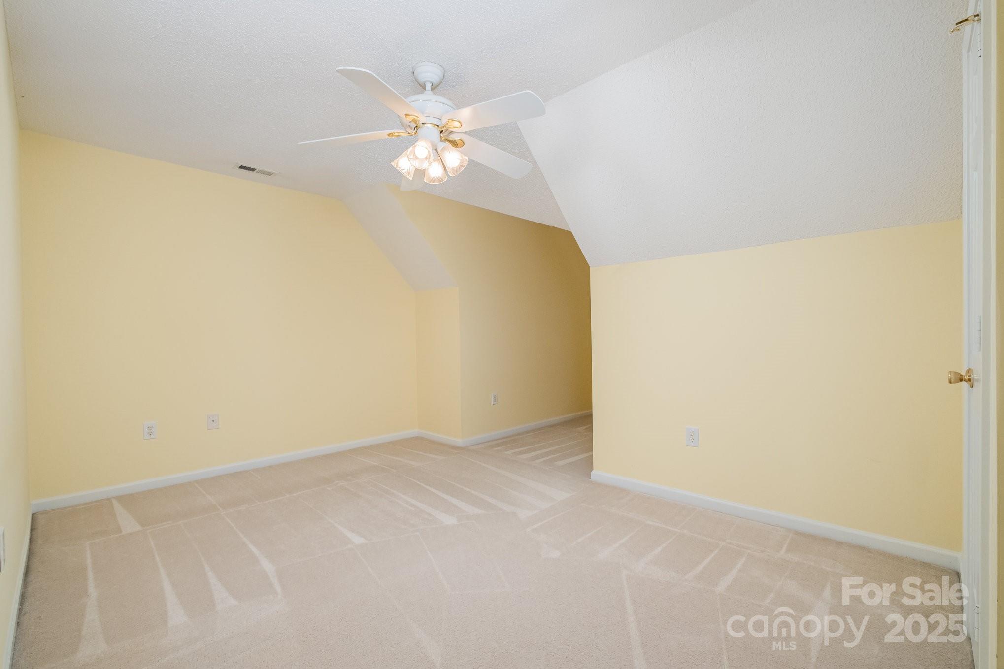 942 Pelican Bay Drive