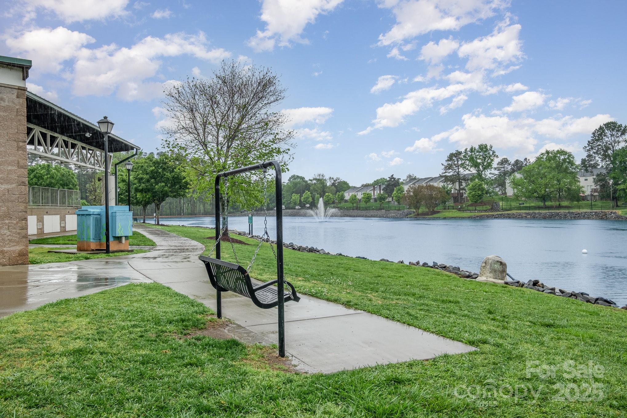 942 Pelican Bay Drive