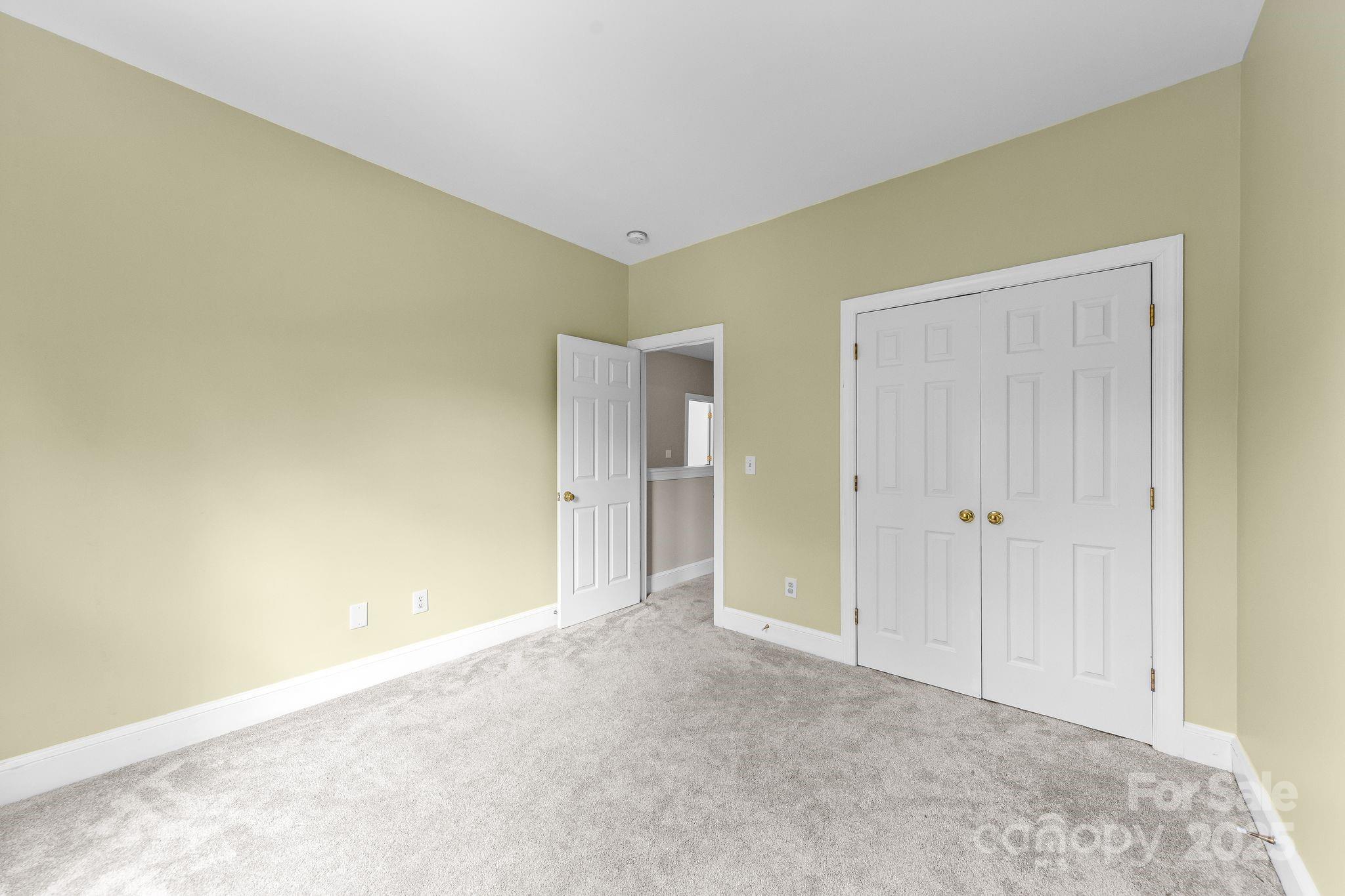 6900 Red Maple Drive