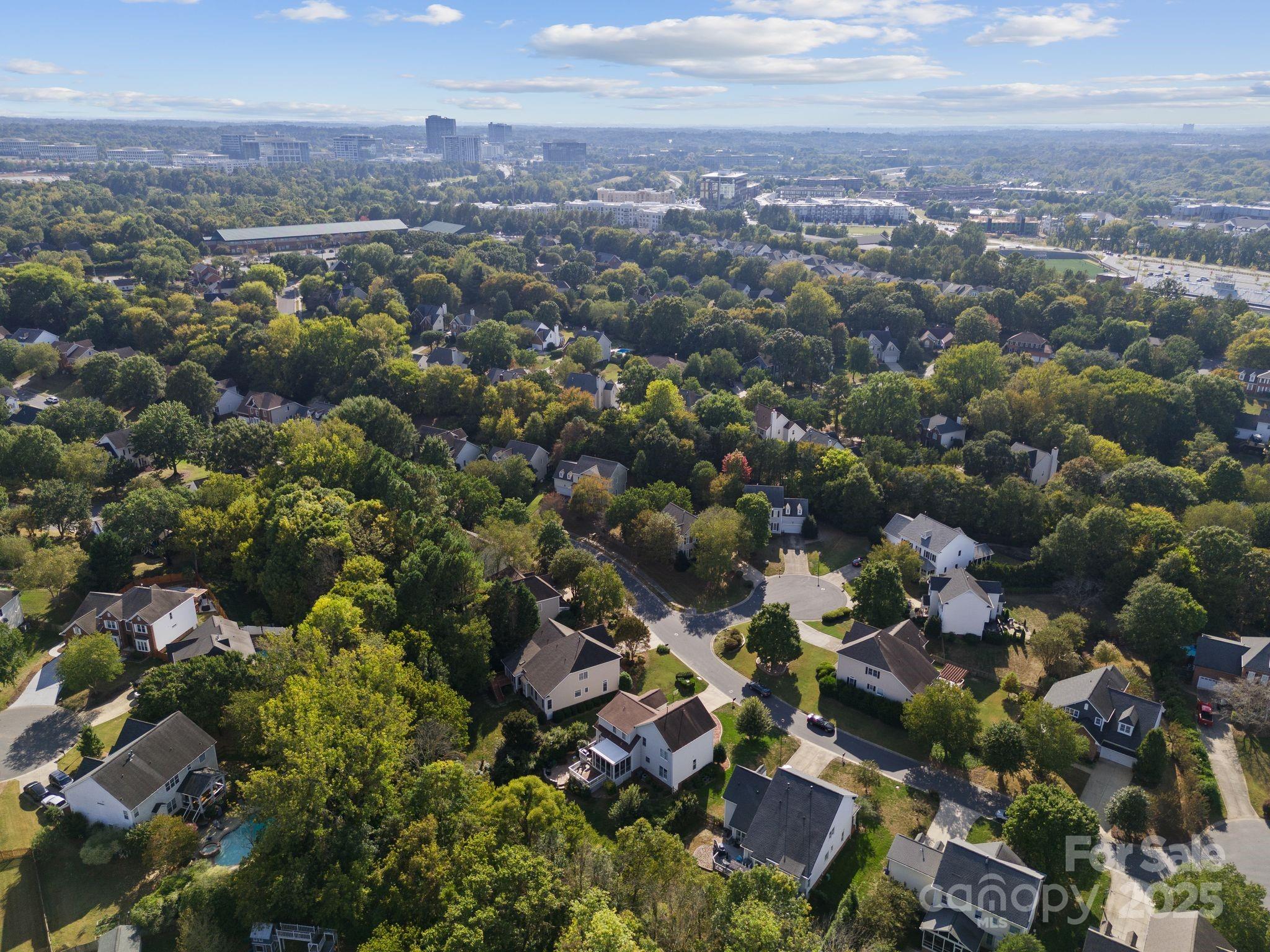 6900 Red Maple Drive