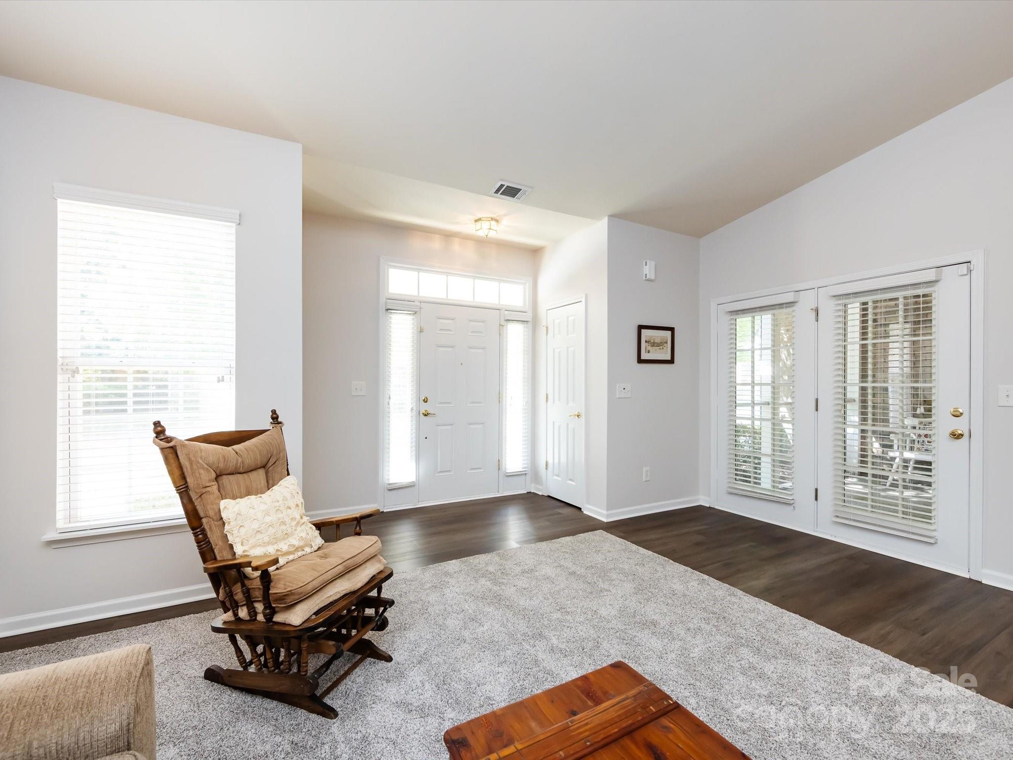 6815 Cinnamon Circle Unit: 6-C