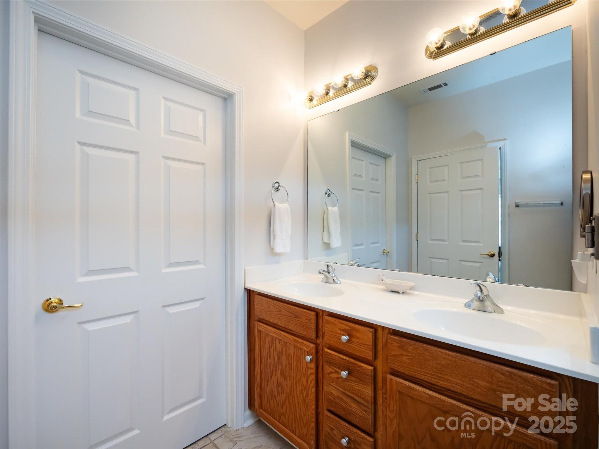 6815 Cinnamon Circle Unit: 6-C