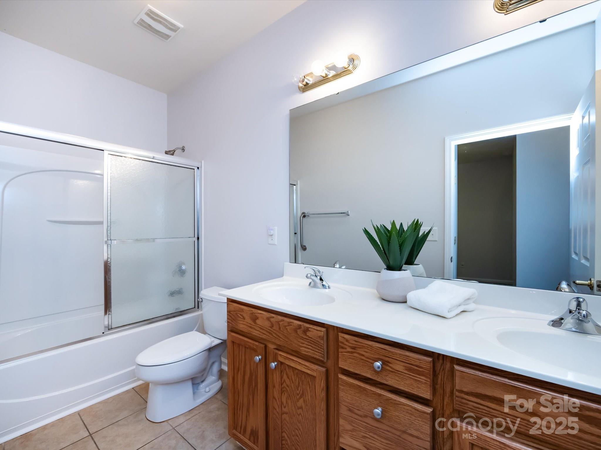 6815 Cinnamon Circle Unit: 6-C