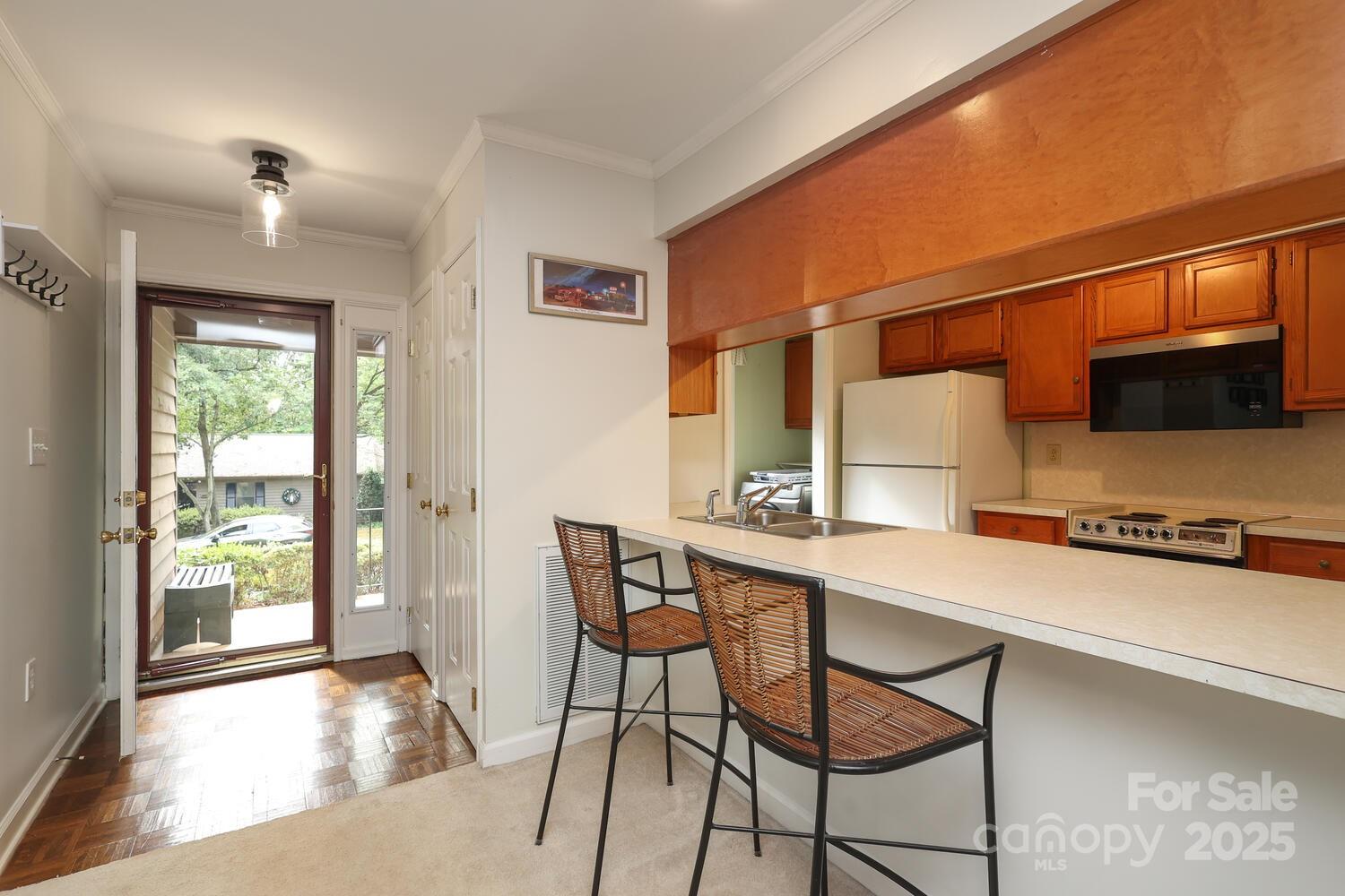 500 Sweetgum Drive Unit: 48C