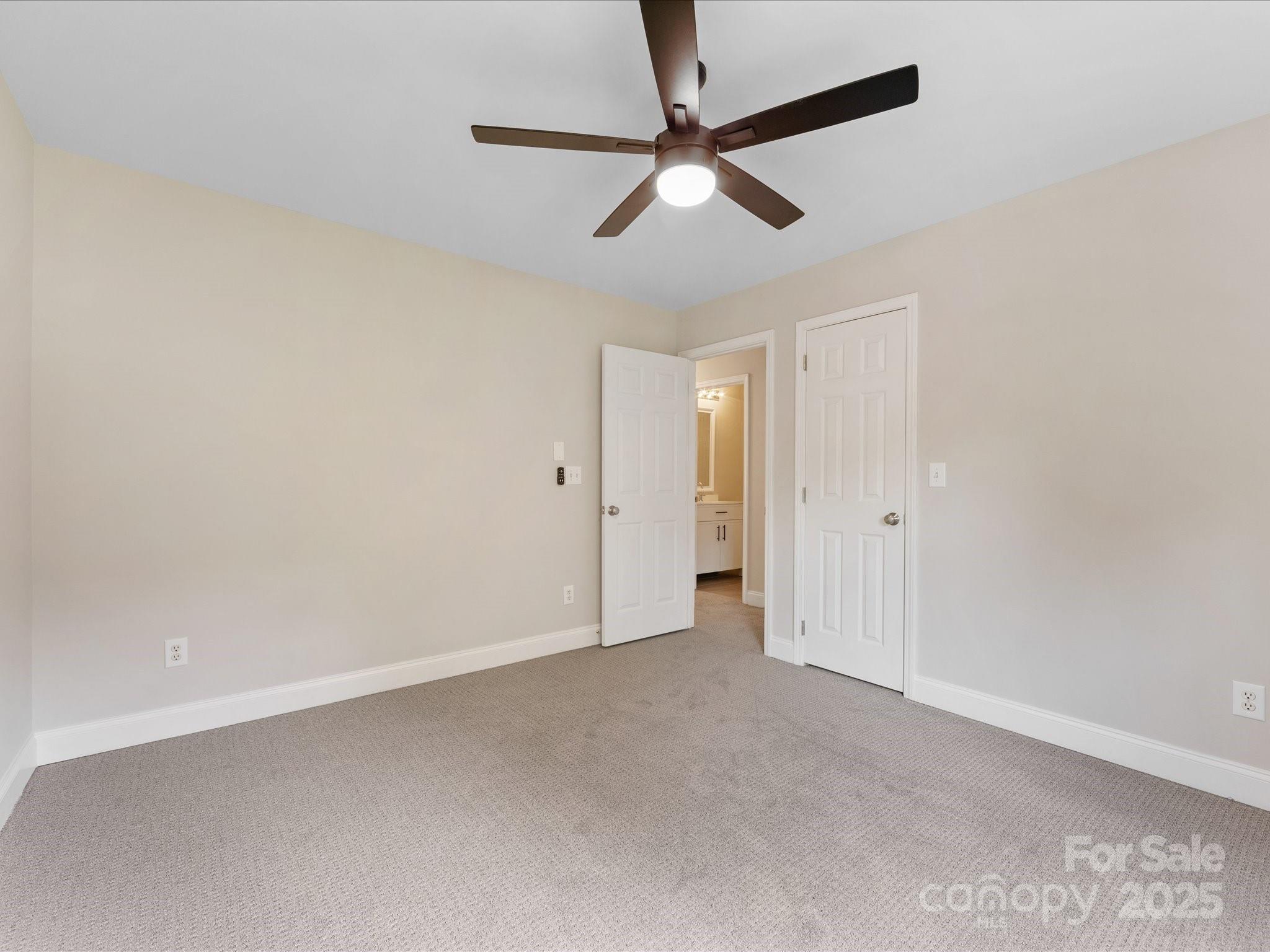 7006 Waggoners Glen Lane