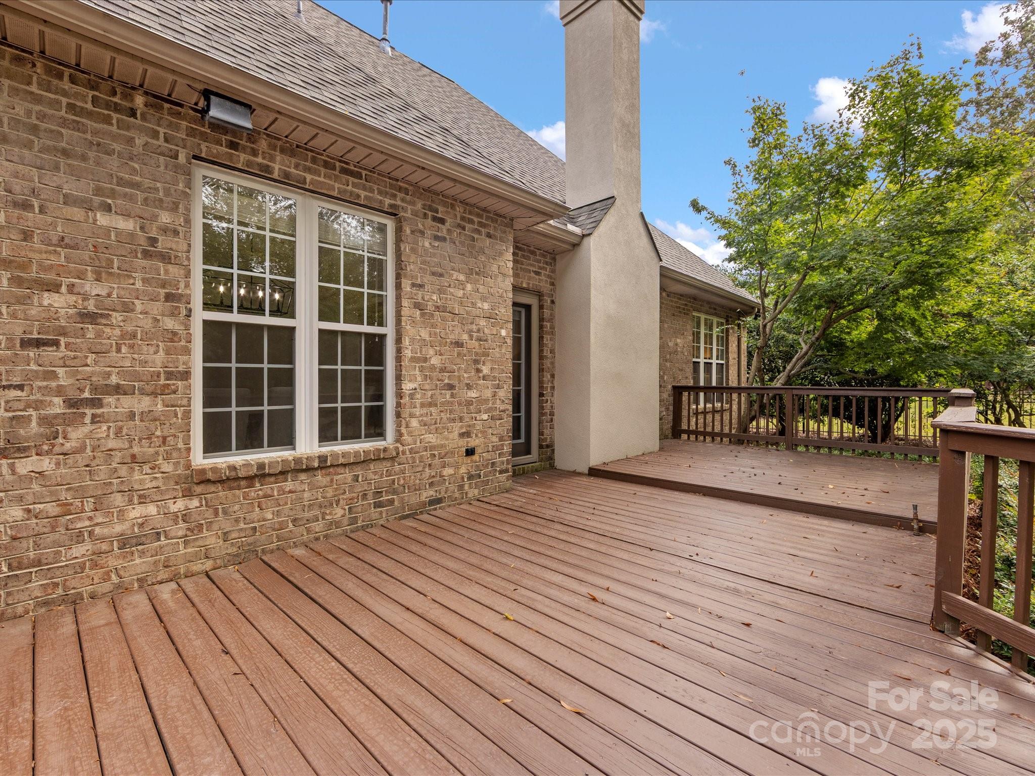 7006 Waggoners Glen Lane