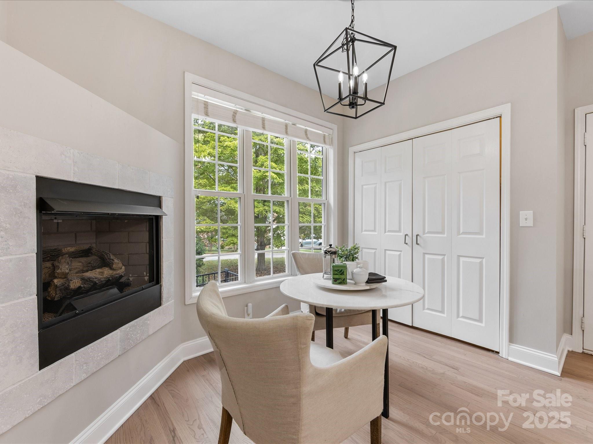 7006 Waggoners Glen Lane