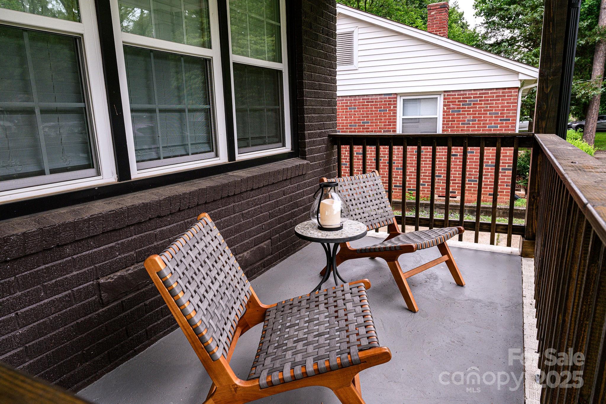 2230 Markham Court