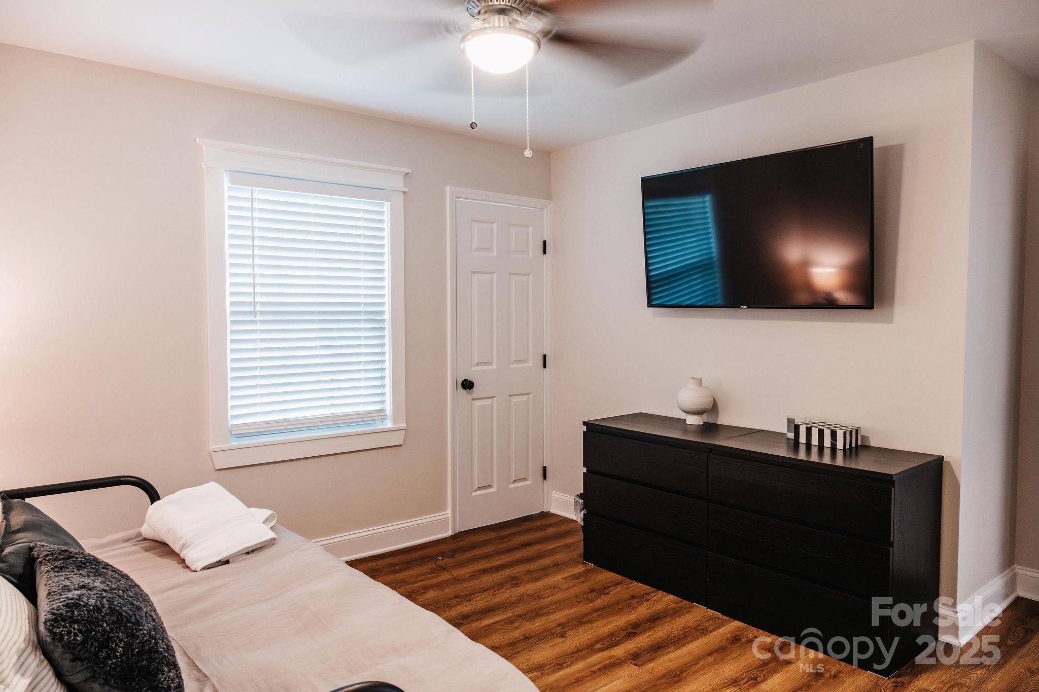 2230 Markham Court