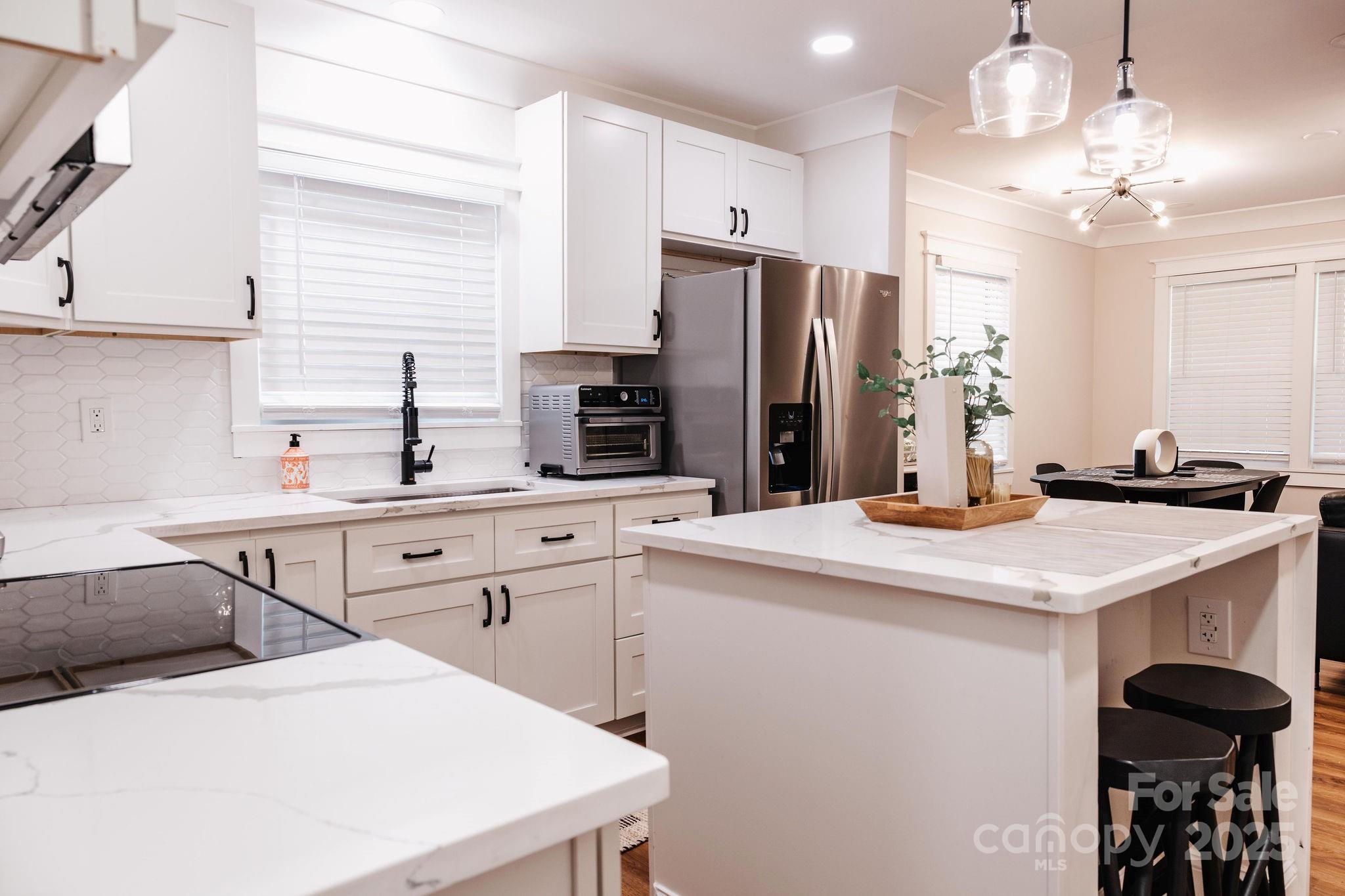2230 Markham Court