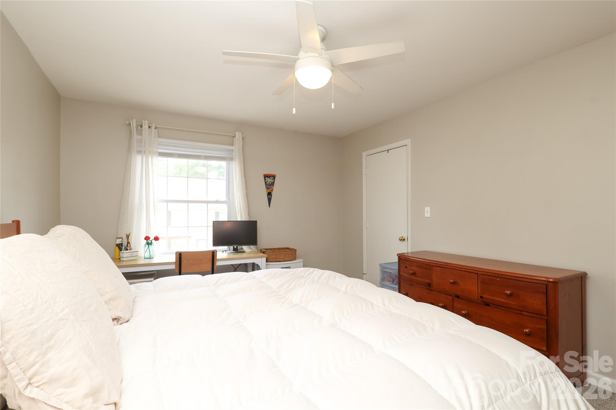 3722 Park Road Unit: B