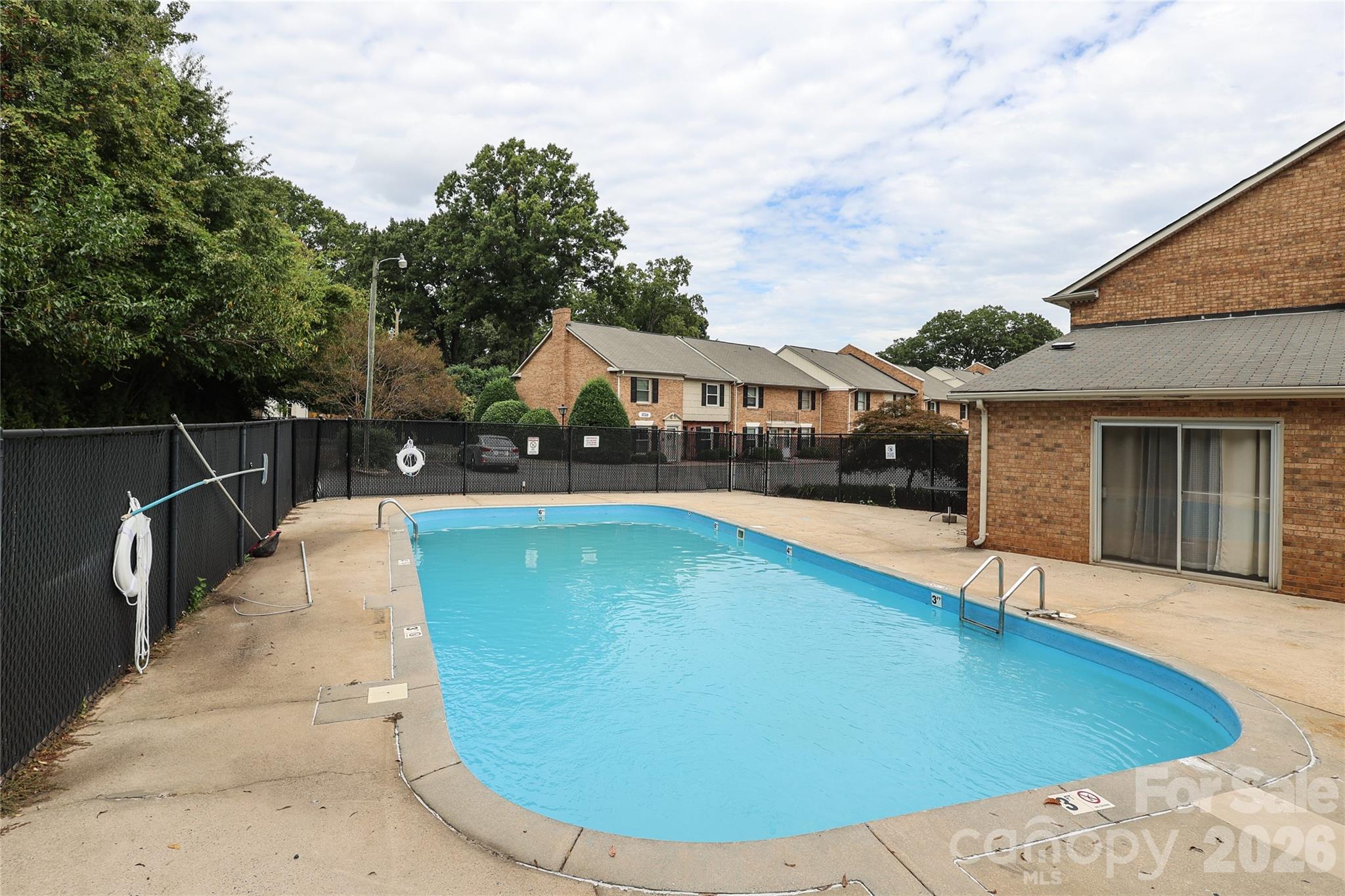 3722 Park Road Unit: B