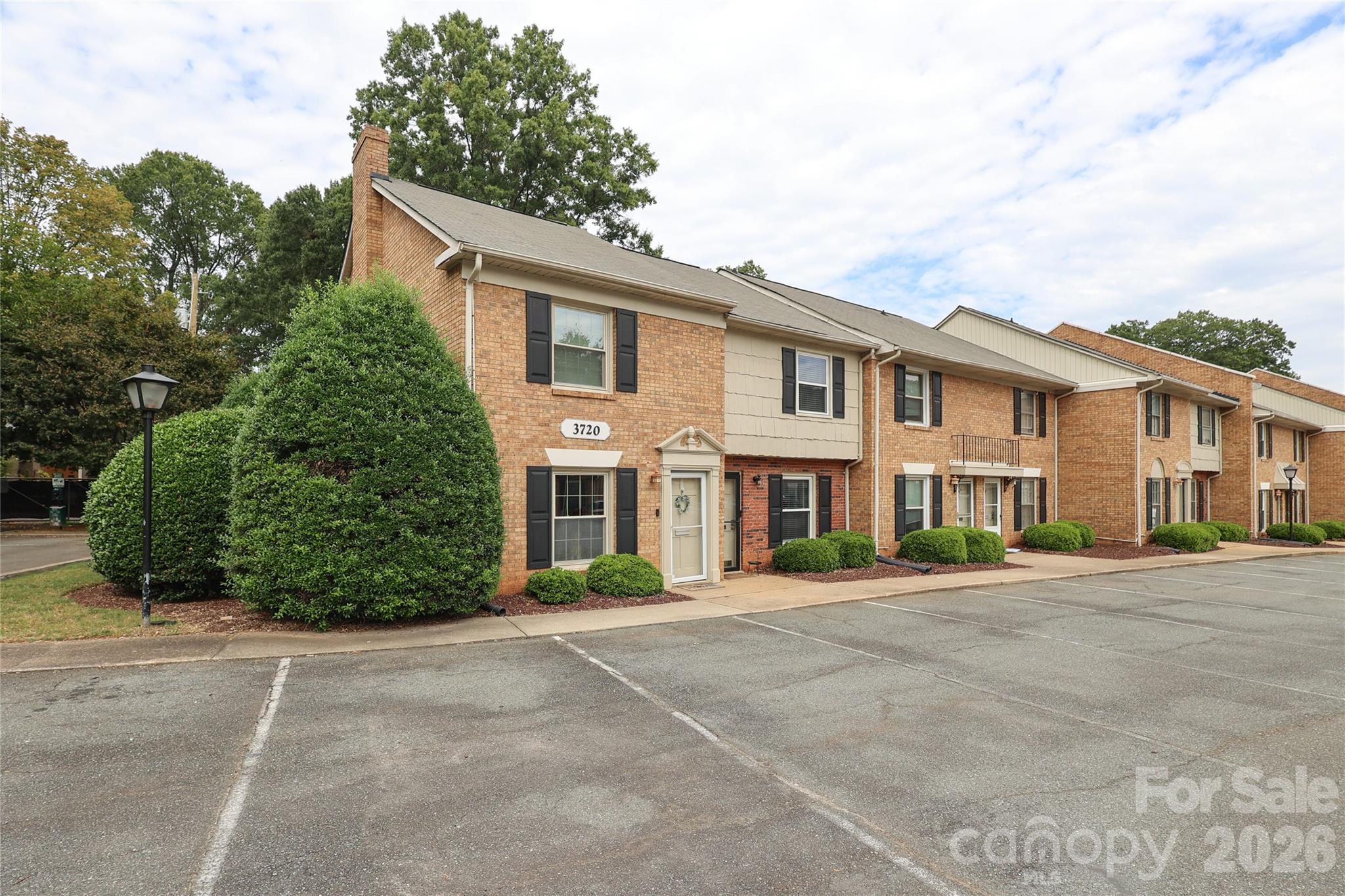 3722 Park Road Unit: B