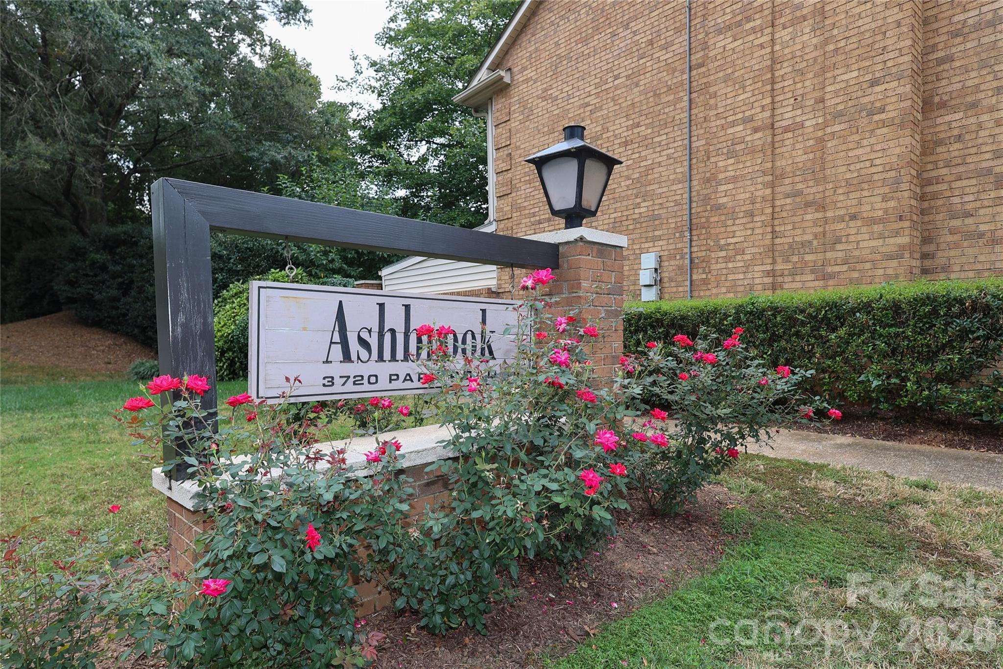 3722 Park Road Unit: B