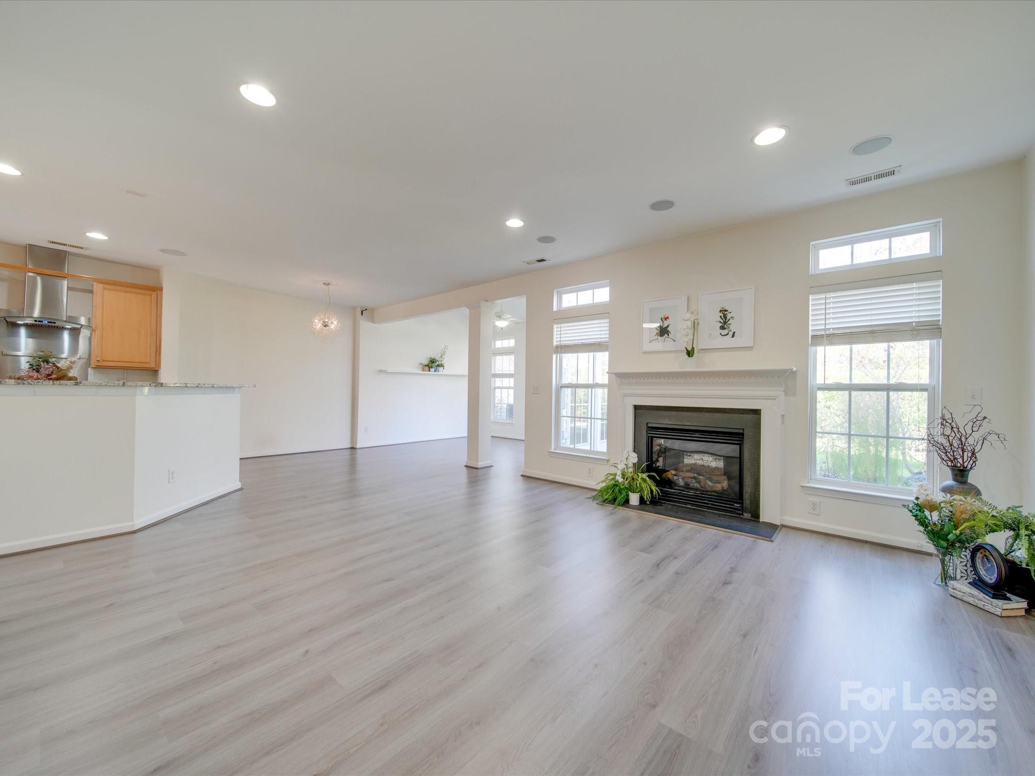 11628 Eastwind Drive