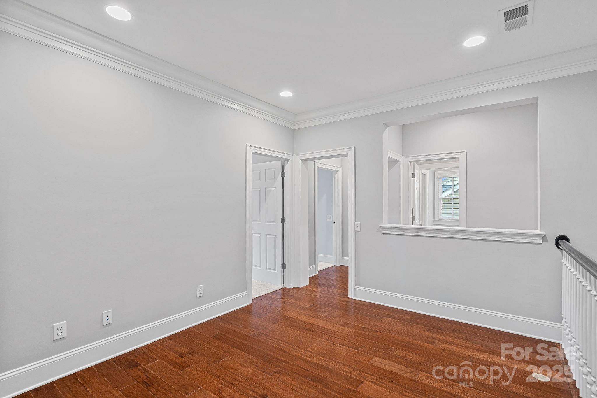 8007 Vanderhorn Lane