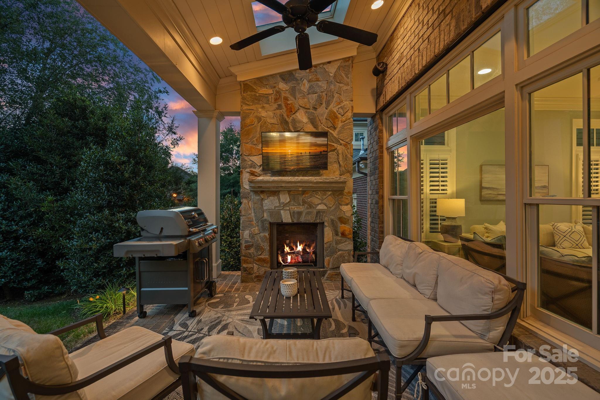 8007 Vanderhorn Lane