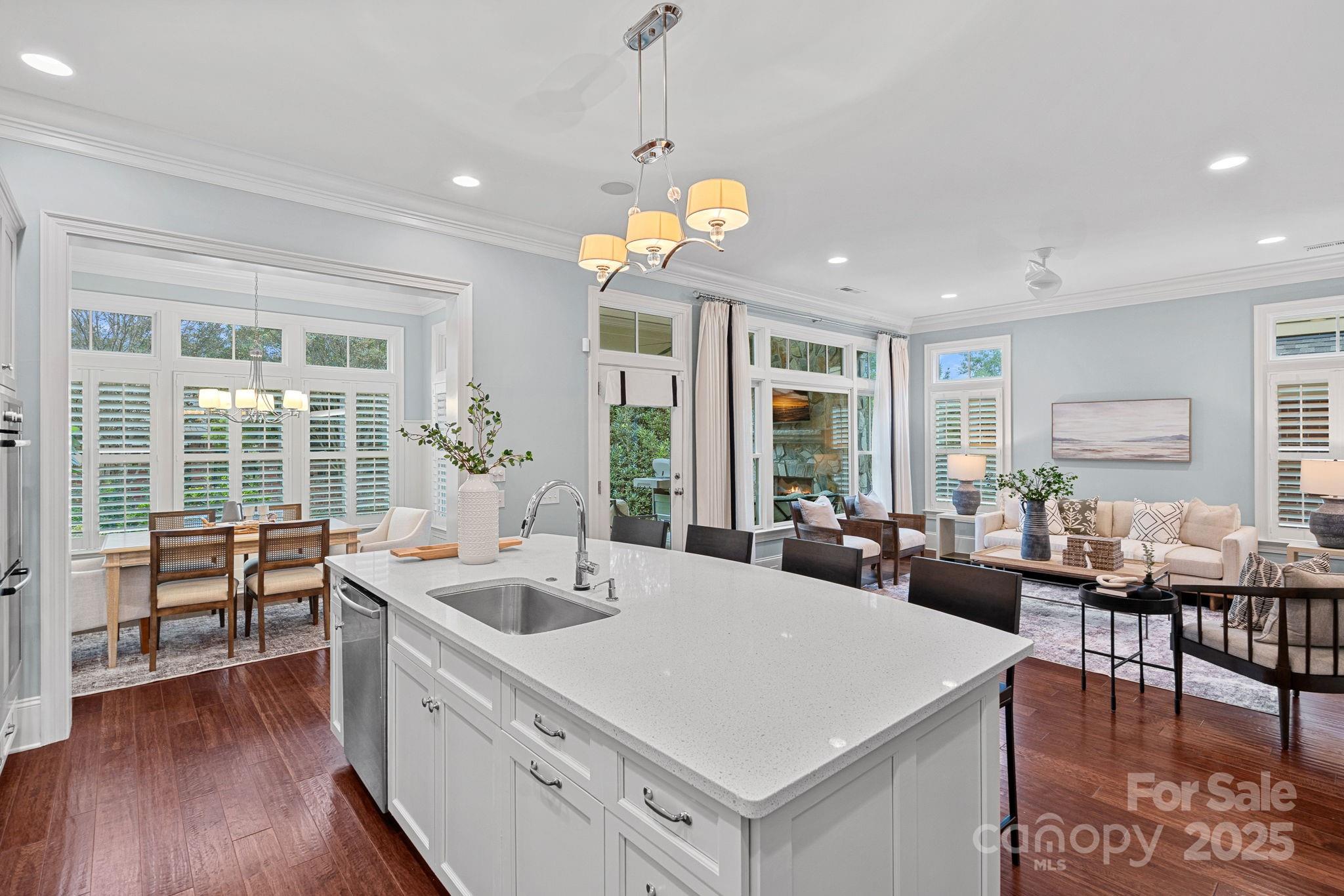 8007 Vanderhorn Lane