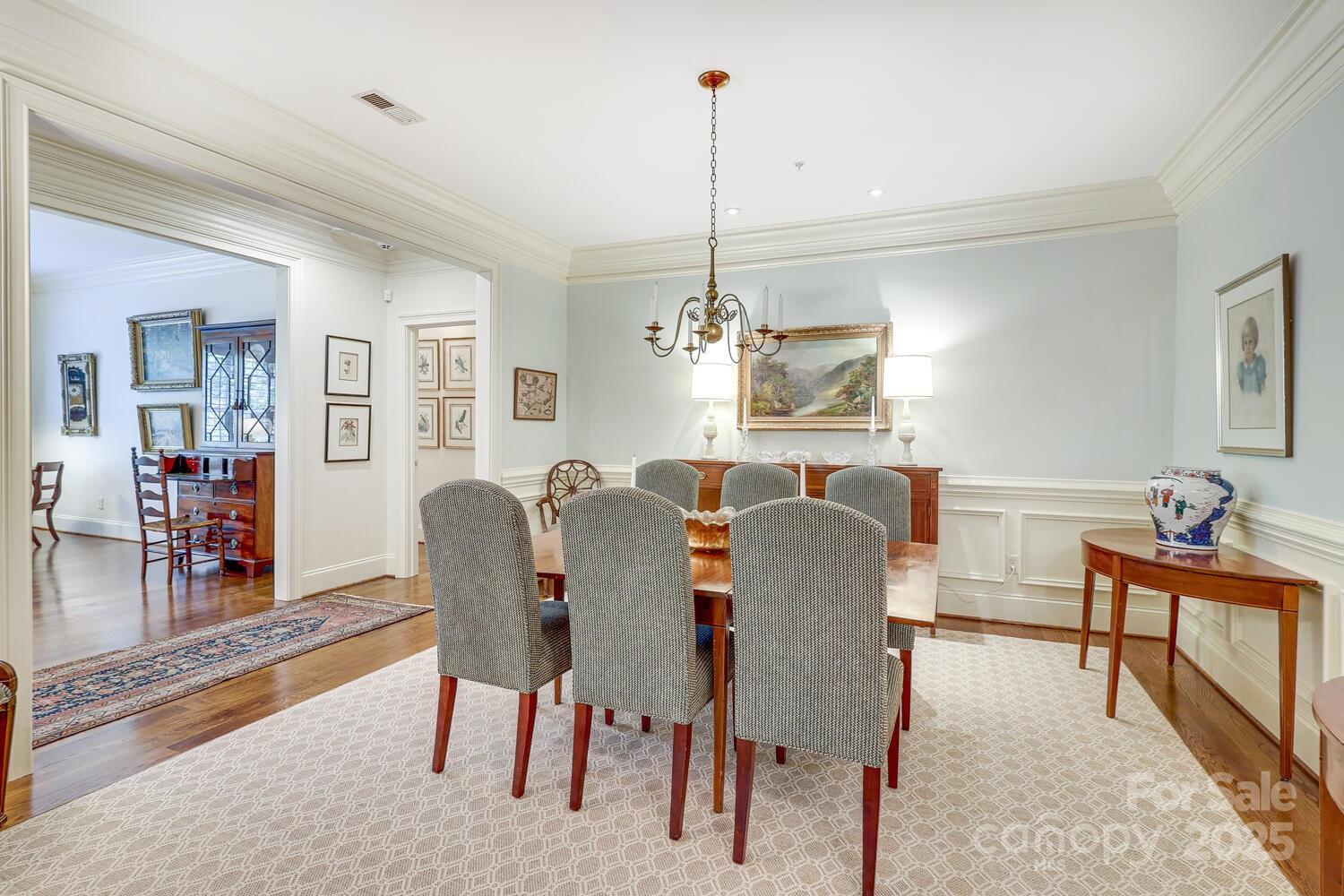 956 Queens Road Unit: 956