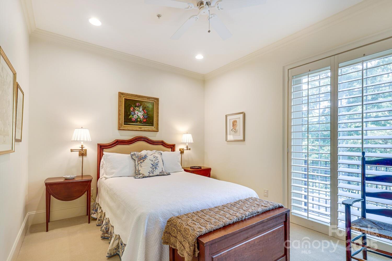 956 Queens Road Unit: 956
