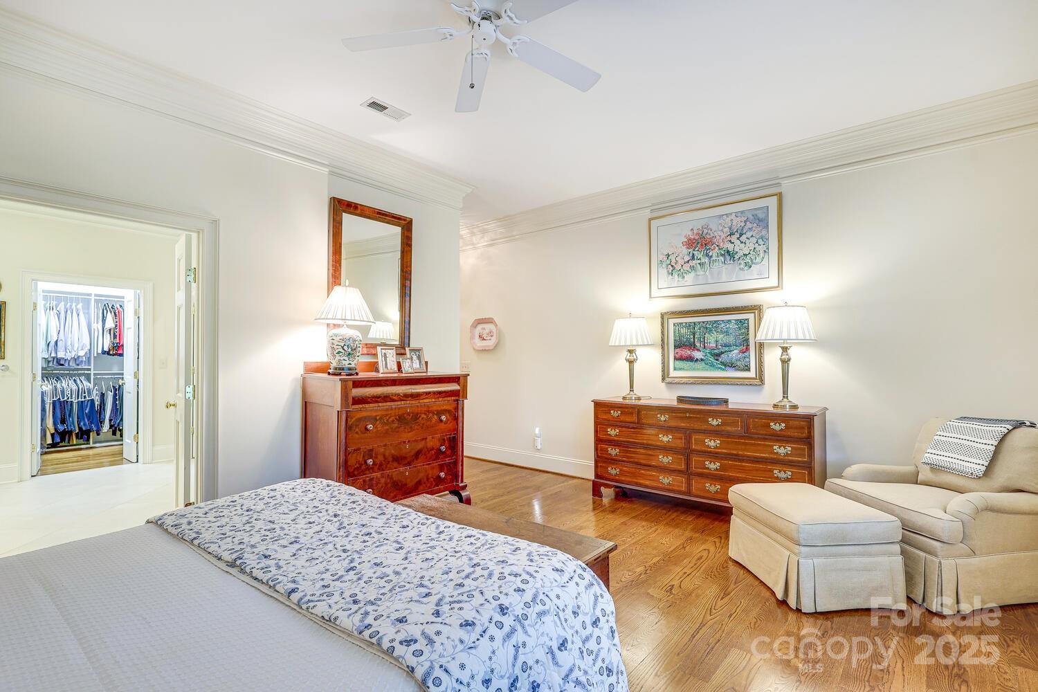 956 Queens Road Unit: 956