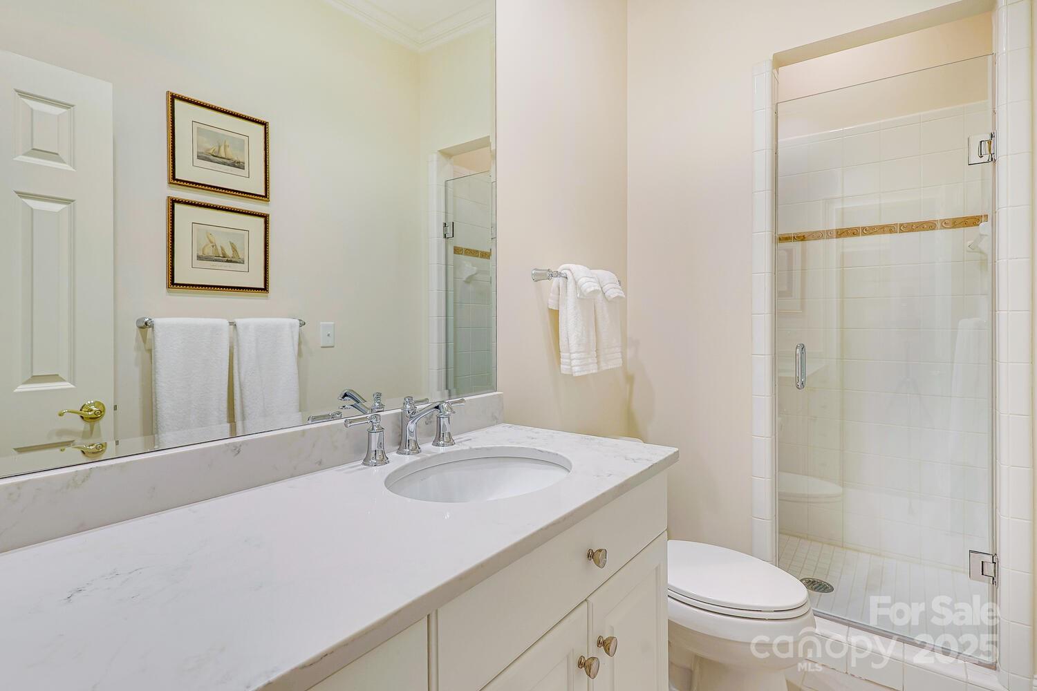 956 Queens Road Unit: 956