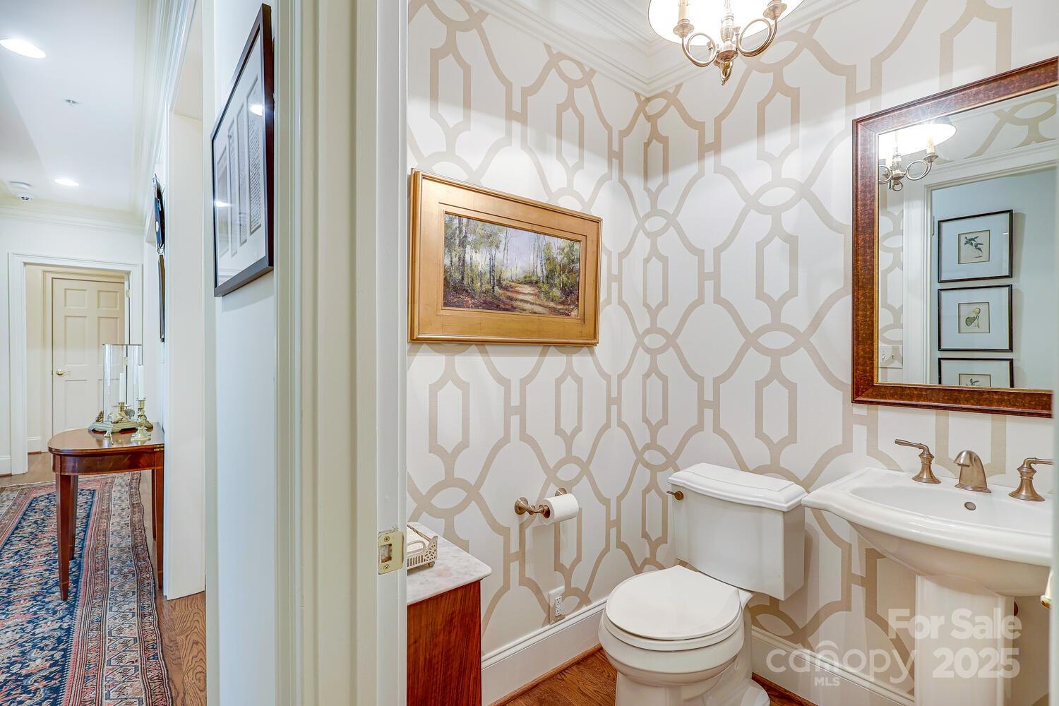 956 Queens Road Unit: 956