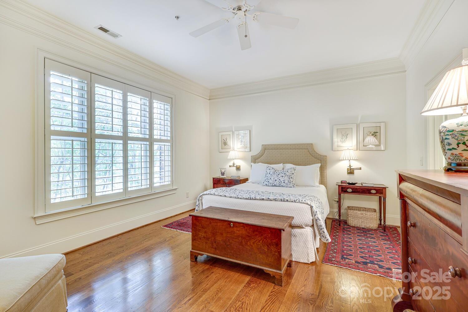 956 Queens Road Unit: 956